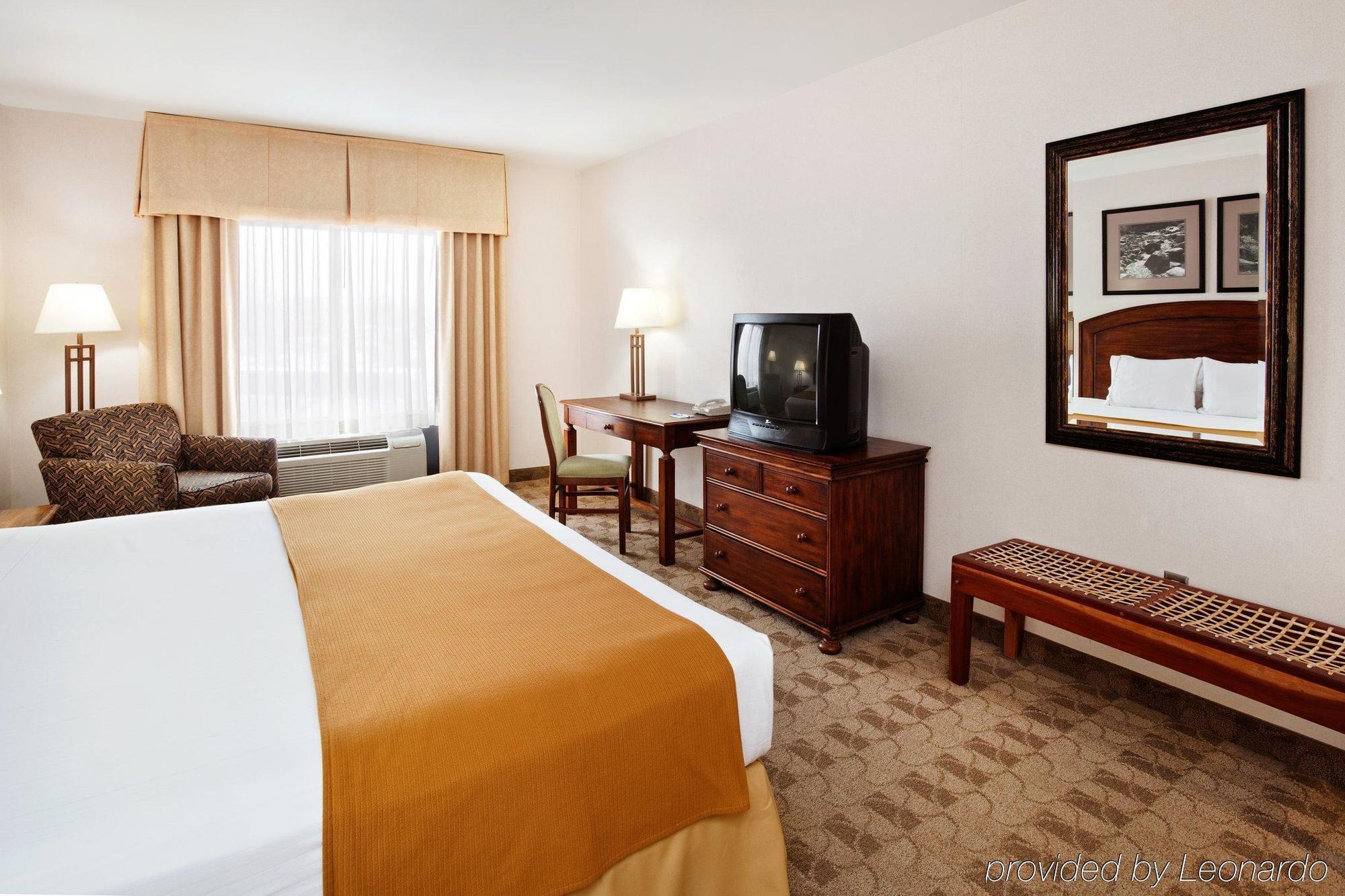 Holiday Inn Express Boone By Ihg Экстерьер фото
