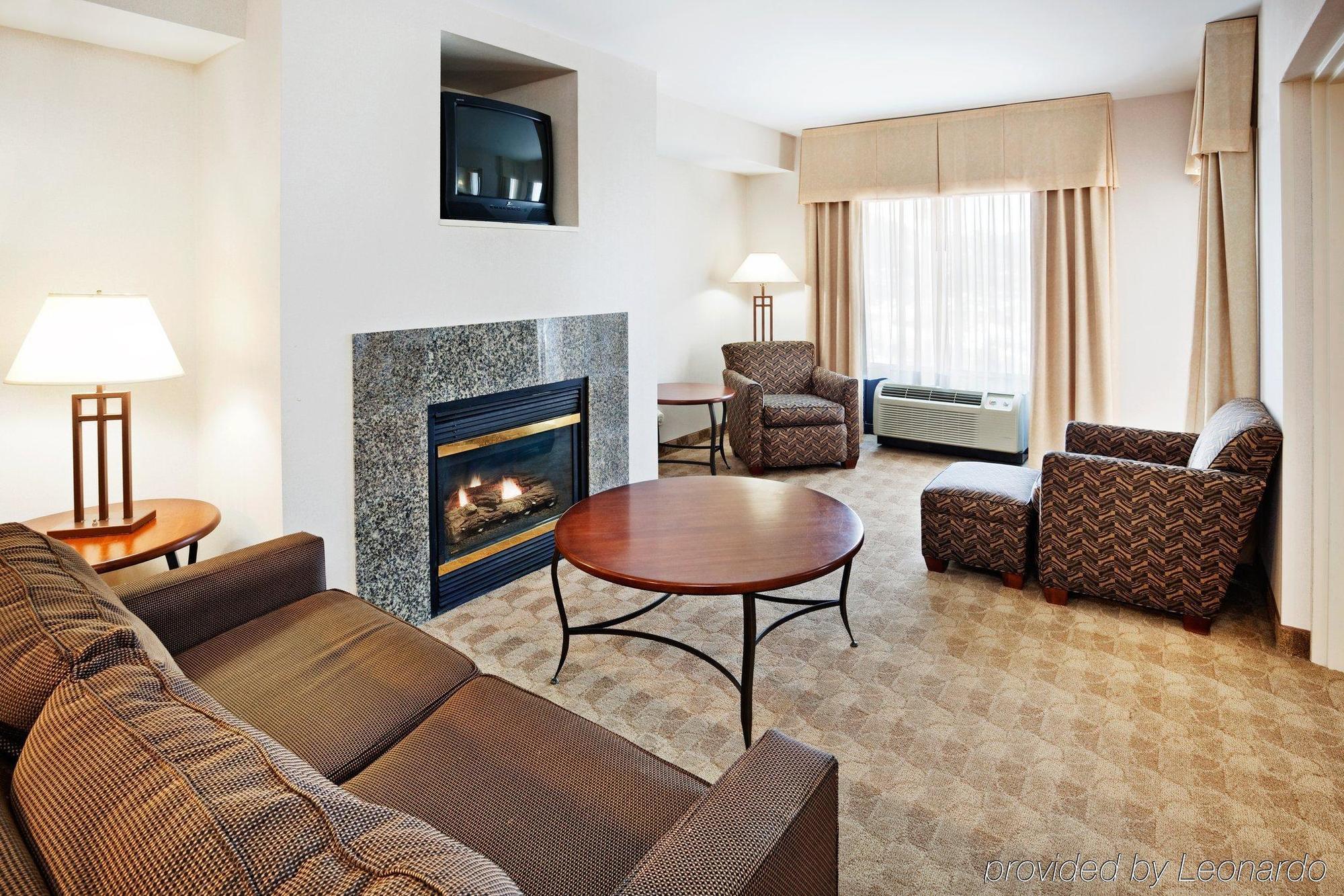 Holiday Inn Express Boone By Ihg Экстерьер фото